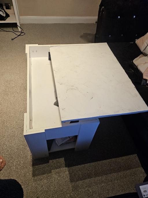 Buy & Sell Edgware Barnet - Photos for white coffee table