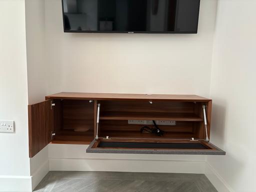 Buy & Sell Greenhithe Dartford - Photos for Media Unit