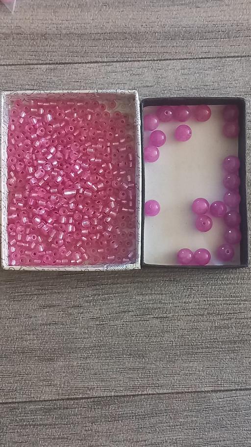 Buy & Sell Lyppard Woodgreen Worcester - Photos for beads