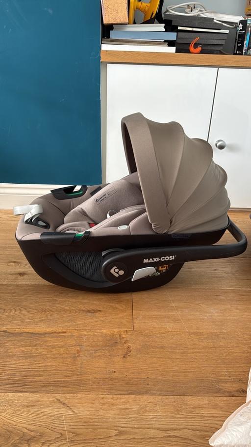 Buy & Sell Teddington Richmond upon Thames - Photos for Maxi Cosi pebble 360 i size car seat and Base