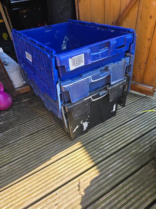 Buy & Sell Rockingham North Northamptonshire - Photos for 3 x plastic containers with lids