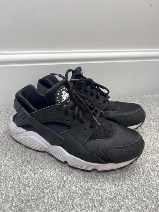 Buy & Sell Marlbrook Bromsgrove - Photos for Nike huaraches black and white size 8