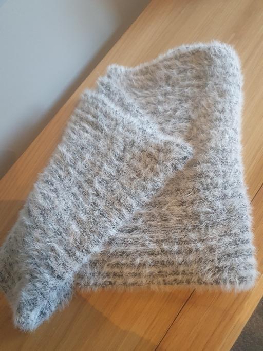 Buy & Sell Wolverhampton West Midlands - Photos for Super soft snood scarf