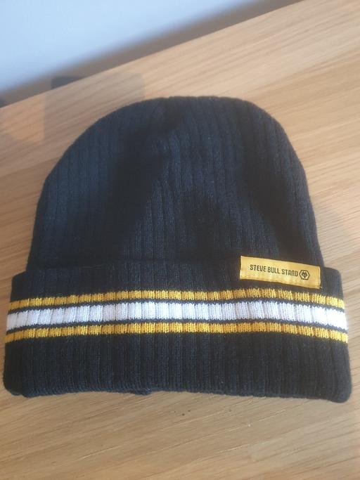 Buy & Sell Wolverhampton West Midlands - Photos for Wolves Beanie Hat