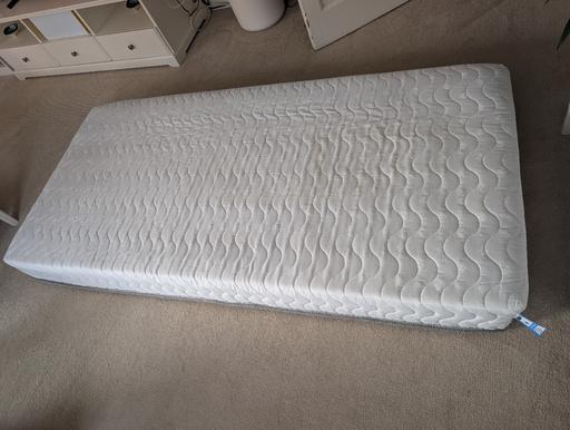 Buy & Sell West Hampstead Camden - Photos for Single spring mattress - Pickup for FREE