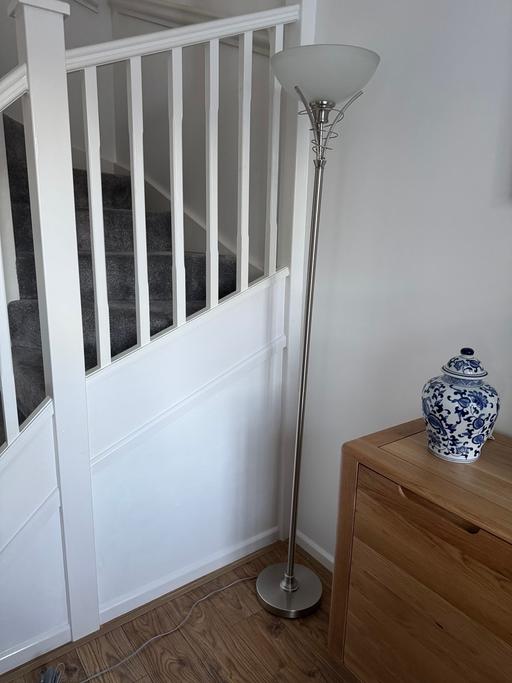 Buy & Sell Tipton Sandwell - Photos for Standing lamp