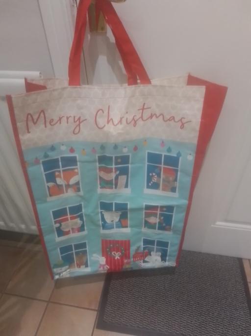 Buy & Sell Streetly Walsall - Photos for NEW VERY LARGE XMAS BAG