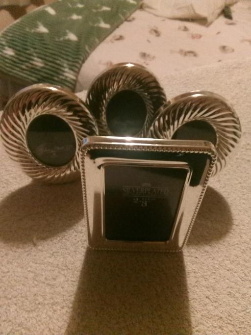 Buy & Sell Yew Tree Estate Sandwell - Photos for Silver Plated Picture Frames