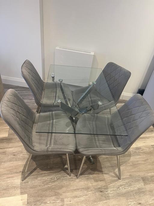 Buy & Sell Widmore South East London - Photos for Glass Dining Table and 4 Silver Leg Chairs