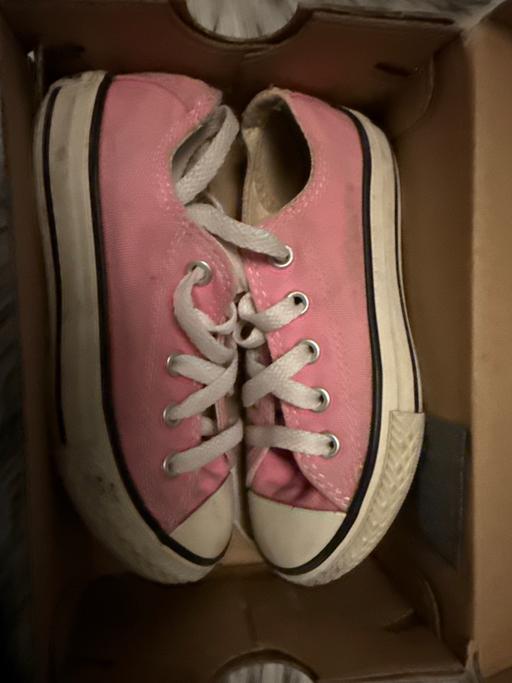 Buy & Sell Bootle Sefton - Photos for Kids pink converse size 9