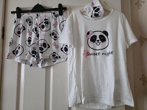 Buy & Sell Blackpool Town Centre Blackpool - Photos for Ladies panda pyjamas & eye mask size S (8-10)