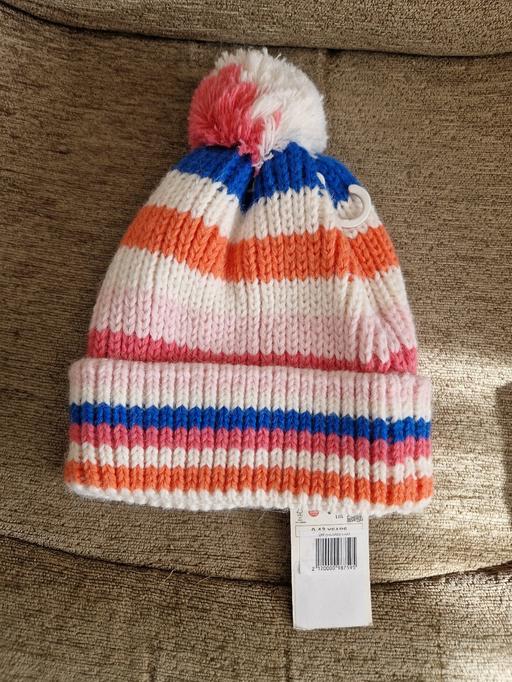 Buy & Sell Ramsgate Thanet - Photos for bn wooly hat age 9-13yrs