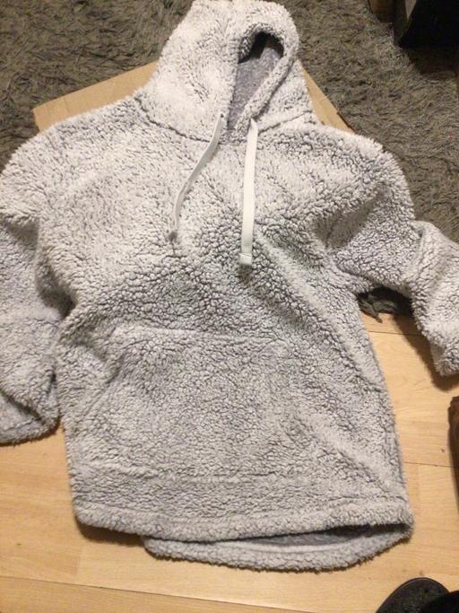 Buy & Sell St Johns South East London - Photos for Fleece jumper