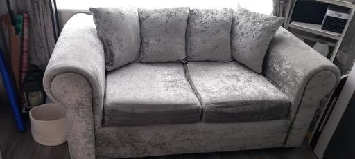 Buy & Sell Hendre Bridgend - Wales - Photos for 3+2 Crushed Velvet Sofas Immaculate Condition