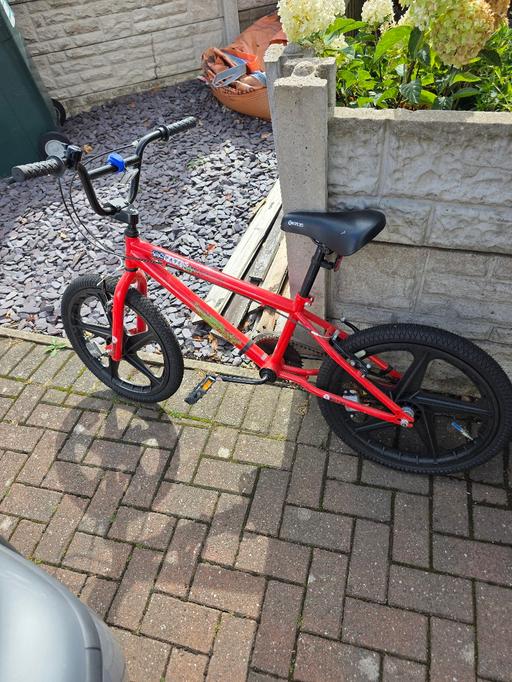 Buy & Sell Hurst Green Dudley - Photos for Shockwave kids bmx