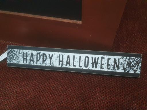 Buy & Sell Penn Fields Wolverhampton - Photos for New Halloween 🎃 glitter sign