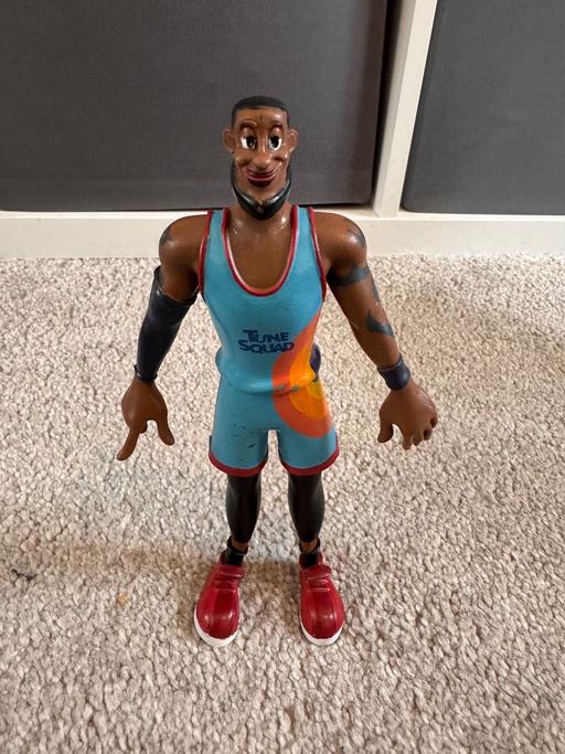 Buy & Sell Farnham Royal Buckinghamshire - Photos for LeBron James figure