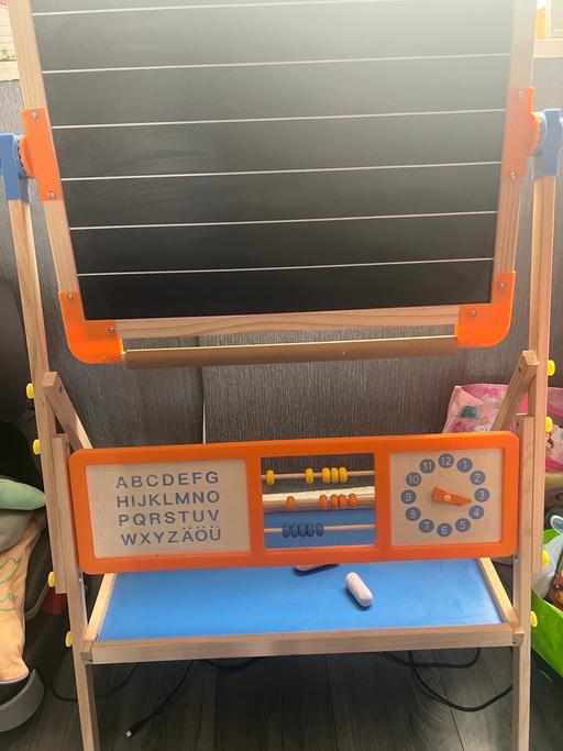 Buy & Sell Bushbury Wolverhampton - Photos for Kids chalk and white board