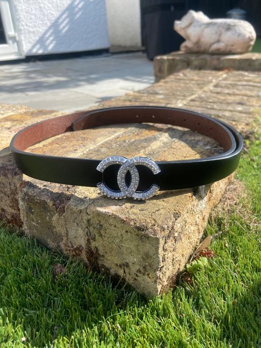 Buy & Sell Carshalton Sutton - Photos for Womens accessories