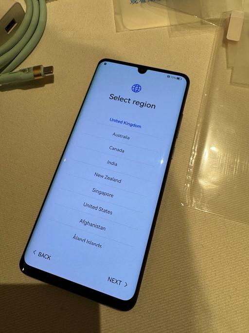 Buy & Sell Selhurst South East London - Photos for Huawei P30pro black 128g very good condition