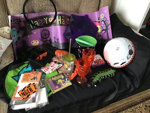 Buy & Sell Essington Wolverhampton - Photos for Halloween party bundle