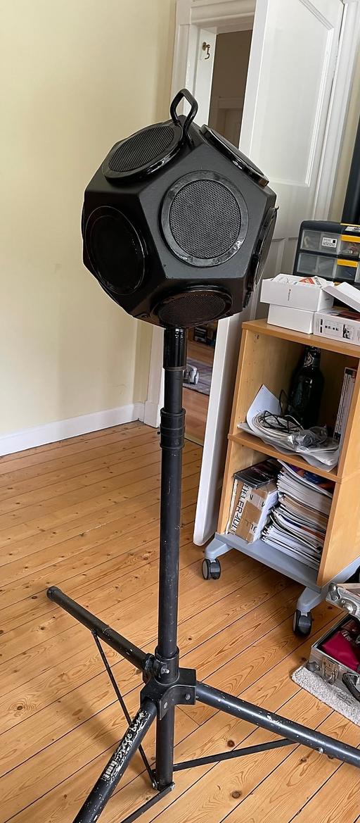 Buy & Sell Greenford Ealing - Photos for SPEAKER