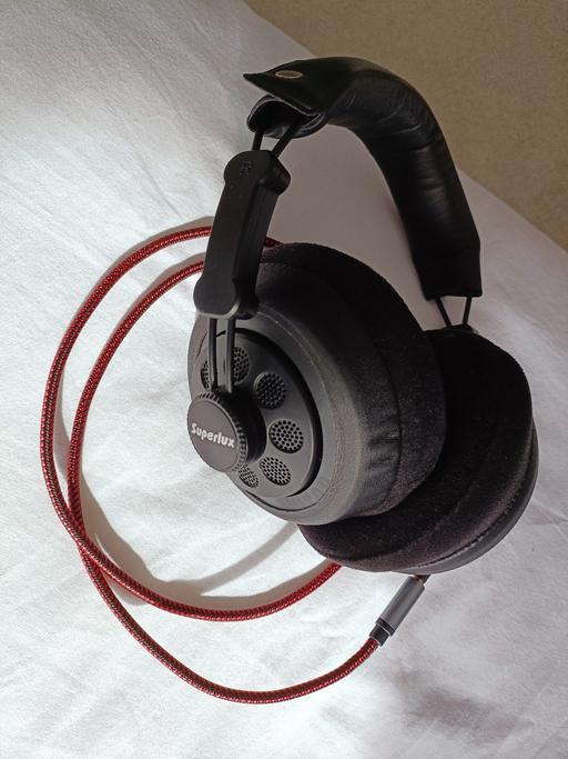 Buy & Sell Golden Hill Pembrokeshire - Wales - Photos for Superlux HD668B Headphones
