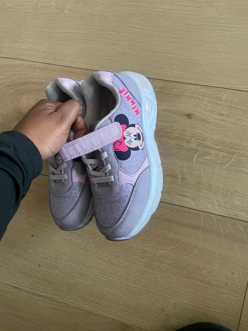 Buy & Sell Shepherd`s Bush West London - Photos for Mini mouse girls trainers