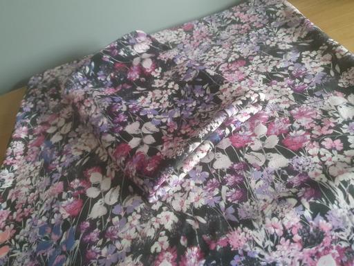 Buy & Sell Penn Fields Wolverhampton - Photos for 2 M&S cushion covers 50 x 50cm