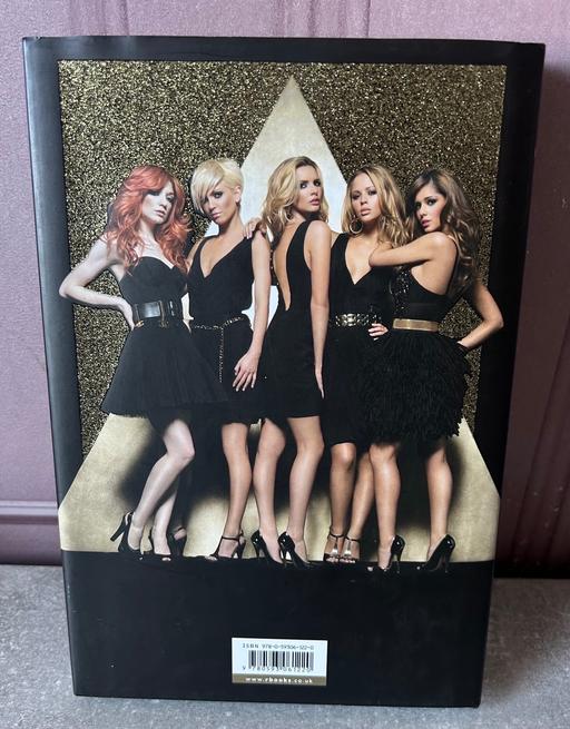 Buy & Sell Park Hill Sheffield - Photos for Girls aloud signed book