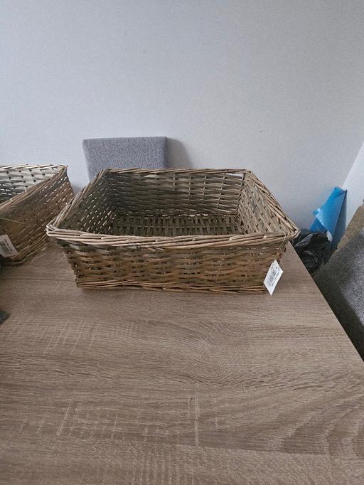 Buy & Sell Newton Doncaster - Photos for Large gift basket..NEW with tag.