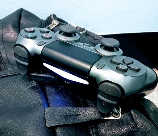 Buy & Sell Islington North London - Photos for ps4 controller dualshock 4 wireless