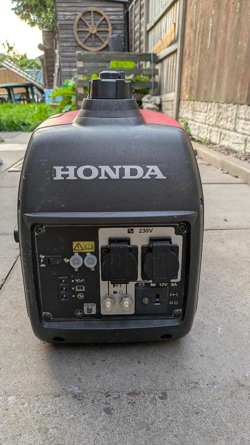 Buy & Sell Upper Gornal Dudley - Photos for Honda EU20i Portable Petrol Generator – Relia