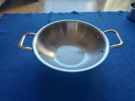 Buy & Sell Shepherd`s Bush West London - Photos for Big frying pan triple stainless steel