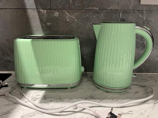 Buy & Sell Lees Oldham - Photos for Russel Hobbs kettle and matching toaster