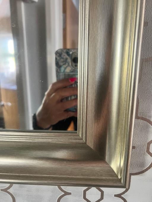 Buy & Sell Redhill Reigate and Banstead - Photos for Hallway or living room Mirror
