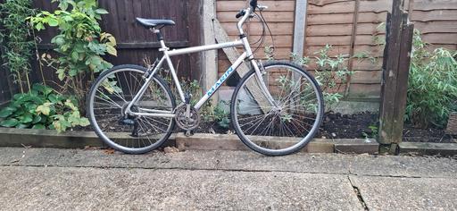 Buy & Sell Welwyn Hatfield Hertfordshire - Photos for MARIN MOUNTAIN BIKE SPECIALIZED