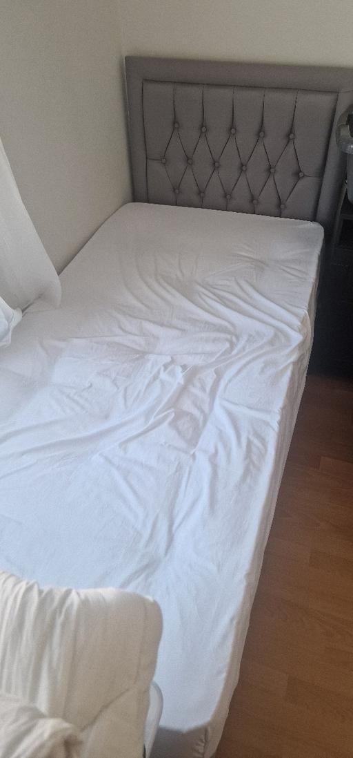Buy & Sell Seven Sisters North London - Photos for Single bed with mattress
