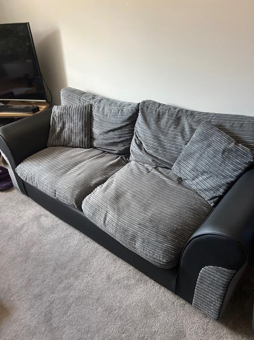 Buy & Sell Redhill Reigate and Banstead - Photos for Grey three seater sofa