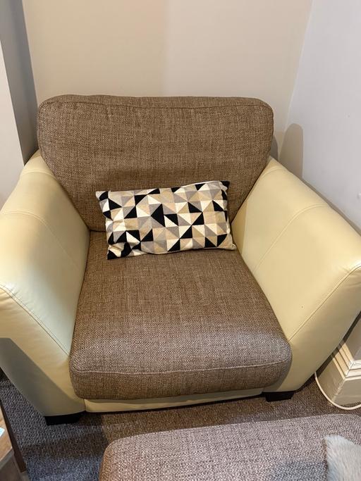Buy & Sell Balsall Heath Birmingham - Photos for Sofa