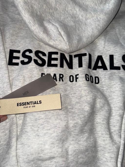 Buy & Sell Lambeth South West London - Photos for Essentials fear of God hoodie in grey size M