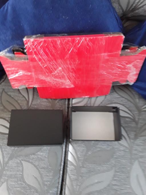 Buy & Sell Ocker Hill Sandwell - Photos for 10 red and black boxes