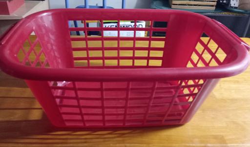 Buy & Sell Shoreditch North London - Photos for Addis Red Plastic Laundry Basket
