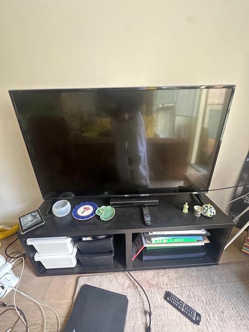 Buy & Sell Fitzrovia Central London - Photos for TV stand. Ikea billy black wood
