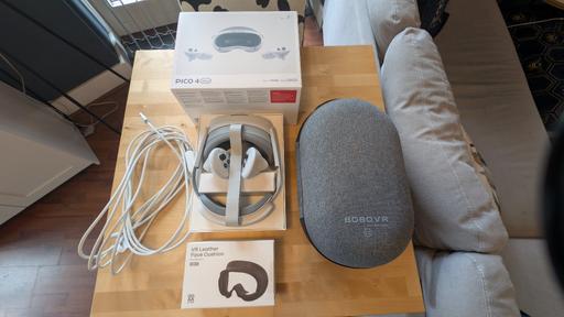 Buy & Sell Birmingham Birmingham - Photos for Pico 4 Ultra VR Headset + BOBO VR Carry case