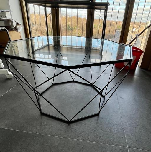 Buy & Sell Old Ford East London - Photos for Industrial style glass and metal coffee table