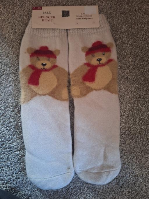 Buy & Sell Ettingshall Park Wolverhampton - Photos for New M&S Spencer Bear Socks size 6-8 adults