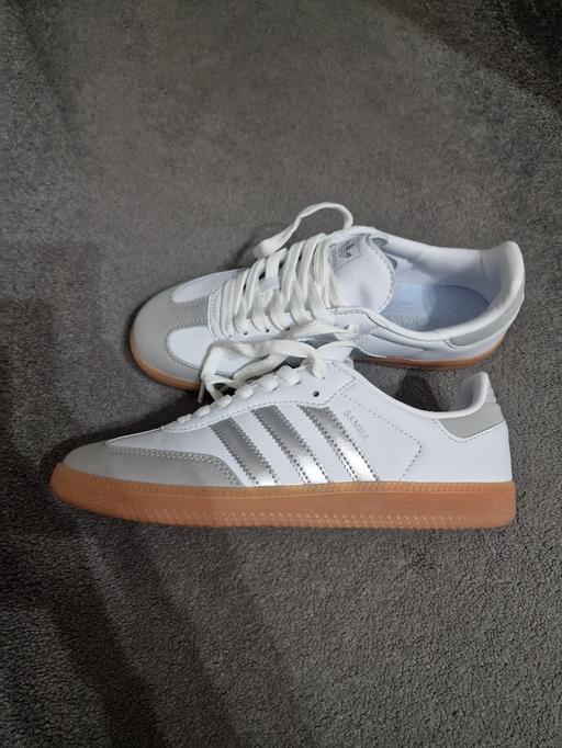 Buy & Sell Pensnett Dudley - Photos for Adidas trainers