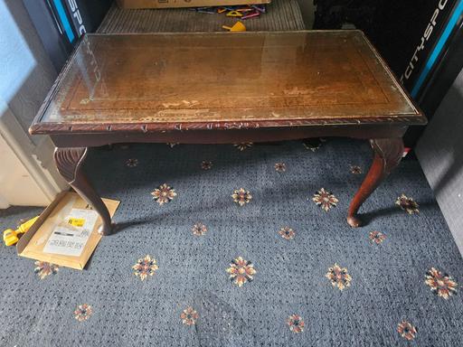 Buy & Sell Lees Oldham - Photos for coffe table with 2 small side tables
