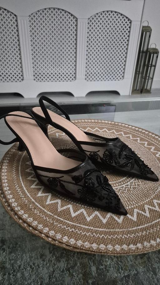 Buy & Sell Westferry East London - Photos for size 7.5 womens brand new black floral heels